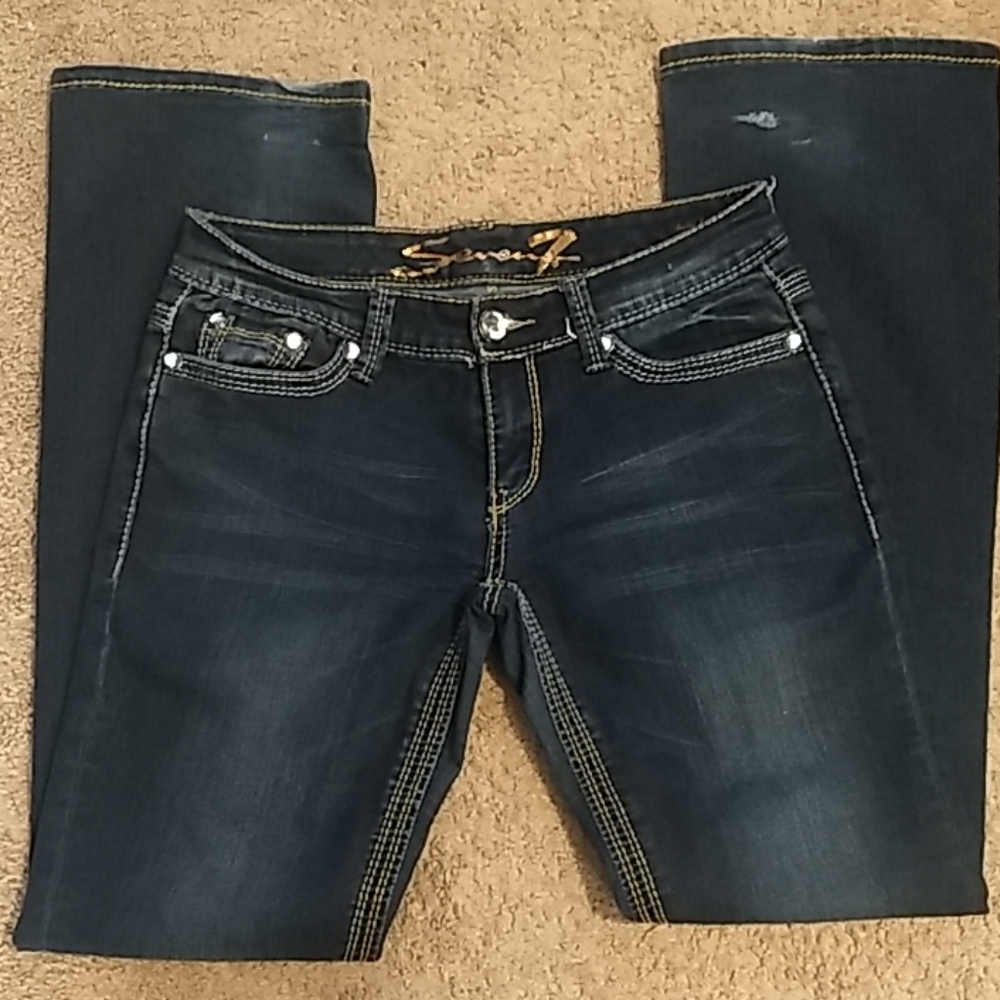 Seven7 jeans size 29 with rhinestones